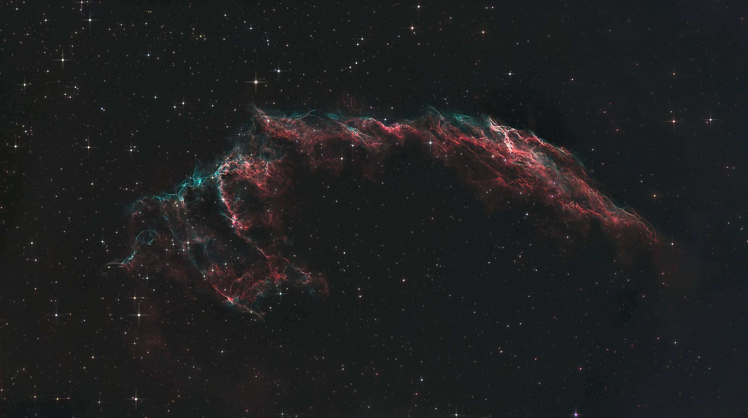 NGC 6992 ጠ Saturé